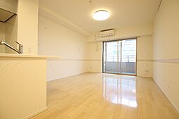 ロイヤルパークスＥＲささしま　EAST 831 8階ワンルームのリビング/ダイニング