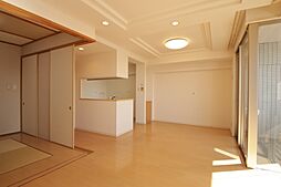 レジディア泉 204 2階3LDKのリビング/ダイニング