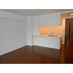 プライムメイツ東別院 302 3階3LDKのリビング/ダイニング