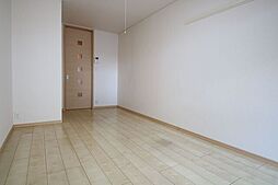 櫓（ｙａｇｕｒａ） 105 1階1Kのリビング/ダイニング