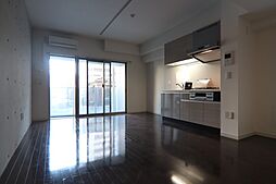 ｔｈｅ　ｇｌａｓｓｅｓ 203 2階1LDKのリビング/ダイニング