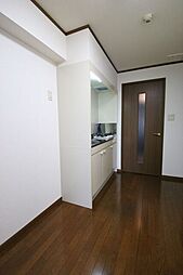 サンシティ栄生 705 7階1Kのリビング/ダイニング