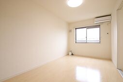 La La La三幸 101 1階1LDKのリビング/ダイニング