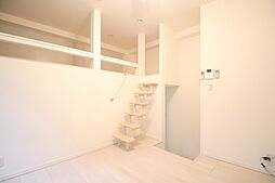 グリーンレイク中小田井 102 1階1Kのリビング/ダイニング