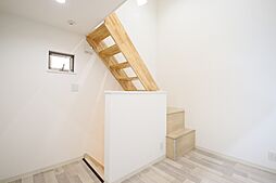 ARMY I 103 1階ワンルームのリビング/ダイニング