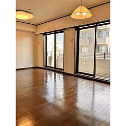 パークハウスガーデン梅園北館 202 2階3LDKのリビング/ダイニング