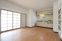 レジオン香流 308 3階4DKのリビング/ダイニング