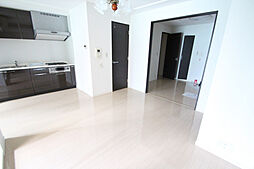 アップルパレス丸の内 302 3階1LDKのリビング/ダイニング