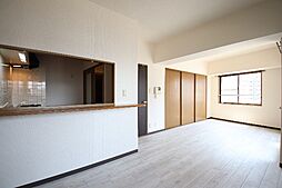 ラッフル千代田 502 5階1LDKのリビング/ダイニング