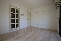 ヒルトップ平和ヶ丘 302 3階1Kのリビング/ダイニング