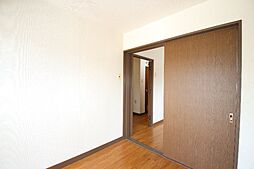 メゾン京命 206 2階2LDKのリビング/ダイニング