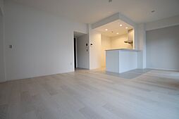 レオーノ一社 101 1階3LDKのリビング/ダイニング