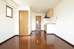 ラ・ミューズ1101 301 3階ワンルームのリビング/ダイニング