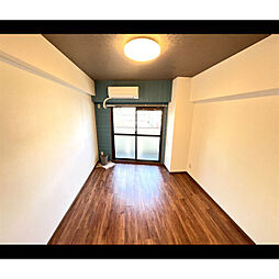 ドルフ亀島I 303 3階1Kのリビング/ダイニング