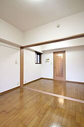 エス・コート 105 1階2Kのリビング/ダイニング