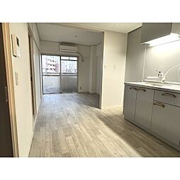 マルトウビル 206 2階2LDKのリビング/ダイニング