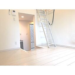 ラクーチェ 201 2階1Kのリビング/ダイニング