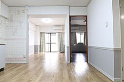 滝子アネックス 4D 4階3DKのリビング/ダイニング