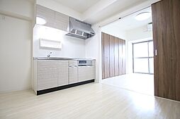 Wコート城西 802 8階1DKのリビング/ダイニング