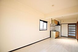 ジュニオ 401 4階3LDKのリビング/ダイニング