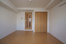 ノーブルコート 202 2階1Kのリビング/ダイニング