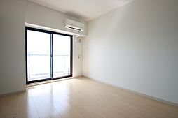 リラ出来町 702 7階1Kのリビング/ダイニング