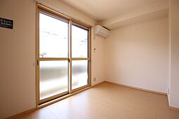 メゾン・ヴェール Ｙ・Ｔ 102 1階2LDKのリビング/ダイニング