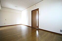 第2信栄ハイツ 4-A 4階2LDKのリビング/ダイニング