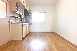 マンション川原 302 3階2DKのリビング/ダイニング