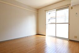 ラ・フォーレ駒方　A棟 103 1階ワンルームのリビング/ダイニング