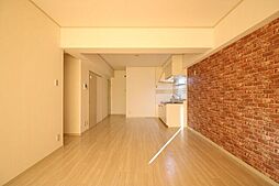 シーズンコート上小田井南 4B 4階2LDKのリビング/ダイニング