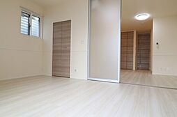 マカオン鳥居通 102 1階1LDKのリビング/ダイニング