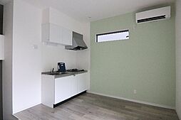 FAMILY STAGE川名II 105 1階1LDKのリビング/ダイニング