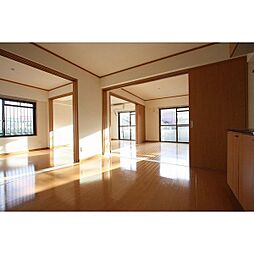 コーポエリオ 3LDKの写真