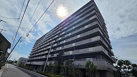 駅徒歩2分の好立地★