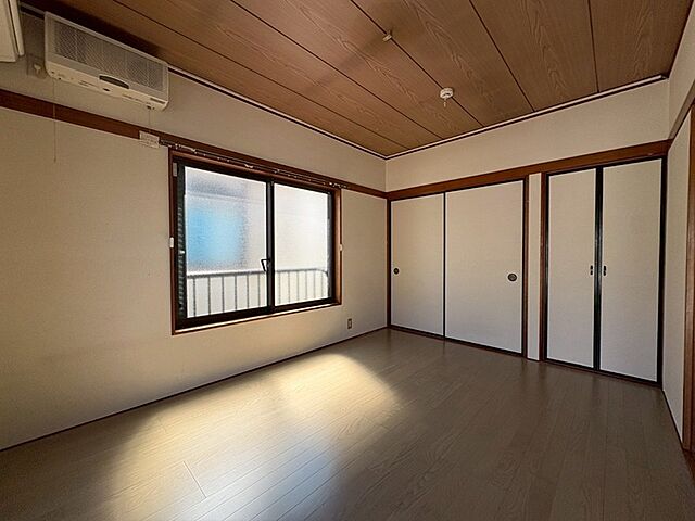 寝室