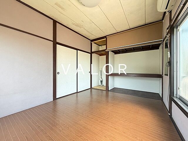 寝室