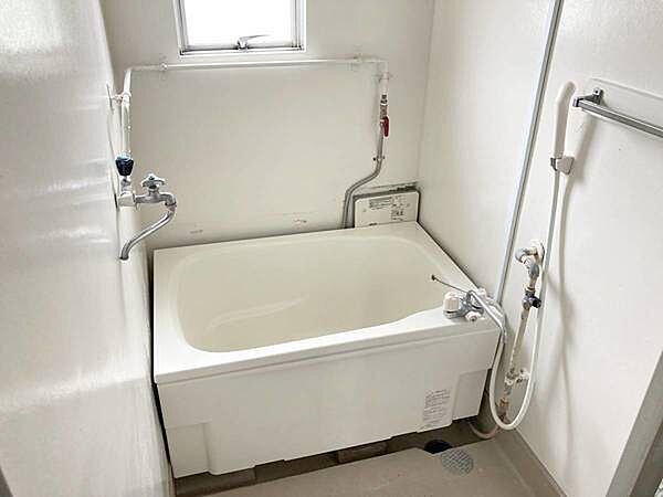 apartment 東京都港区虎ノ門４丁目3-13　ヒューリック神谷町ビル4階