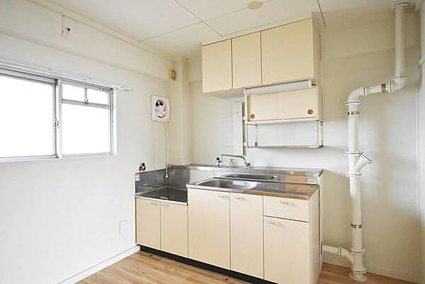 apartment 茨城県ひたちなか市大字中根5142
中根の賃貸情報を見る
物件地図