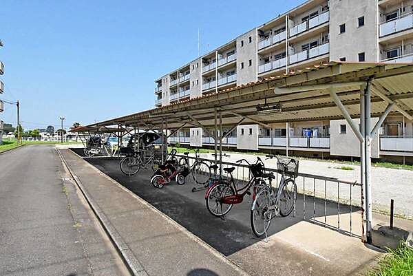 apartment 東京都港区虎ノ門４丁目3-13　ヒューリック神谷町ビル4階