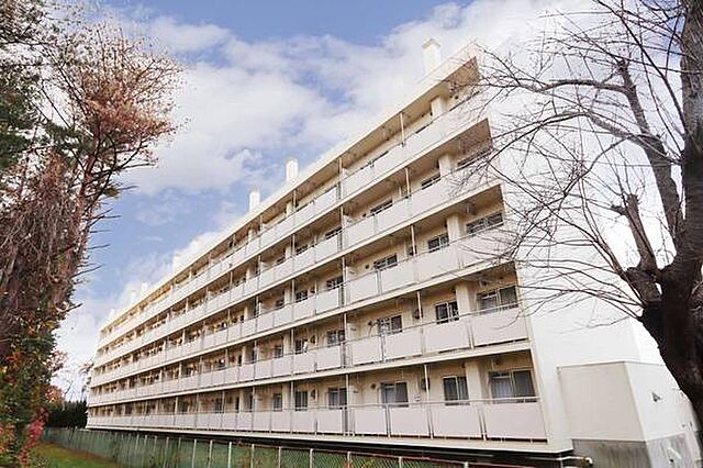 4 / 15