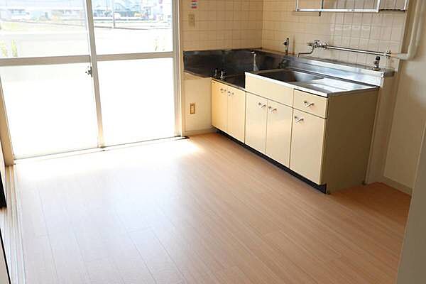 apartment 岩手県一関市真柴字中田41-286
真柴の賃貸情報を見る
物件地図