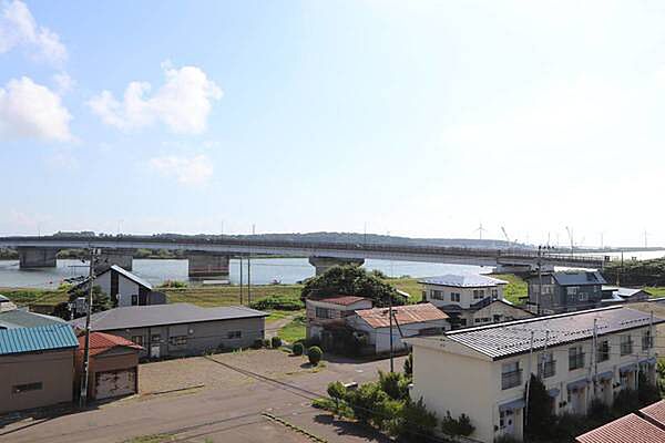 apartment 秋田県能代市落合字下前田51-2
落合の賃貸情報を見る
物件地図