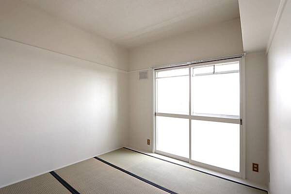 apartment 秋田県能代市落合字下前田51-2
落合の賃貸情報を見る
物件地図