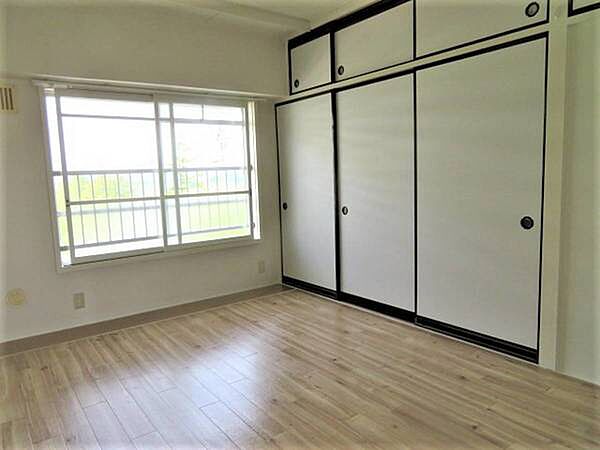 apartment 青森県平川市新館藤山31-12
新館駒泊の賃貸情報を見る
物件地図