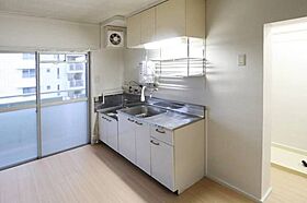 ビレッジハウス村国1号棟