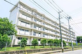 ビレッジハウス白川2号棟 0504 ｜ 福岡県大牟田市中白川町２丁目1番2（賃貸マンション2LDK・5階・53.08㎡） その1