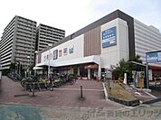 イオンフードスタイル 摂津富田店 徒歩22分。 1760m