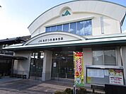 JAたかつき 島本支店 徒歩10分。 750m