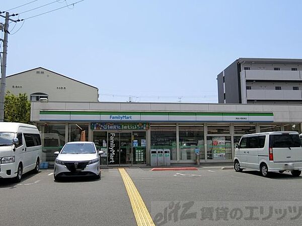 画像7:ファミリーマート箕面小野原東店 徒歩3分。 220m